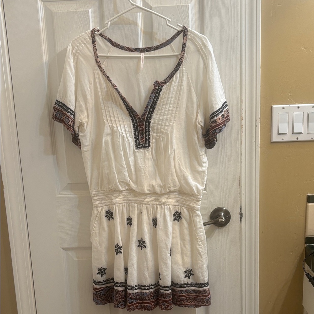 Free People “Meet Me In Marfa” Dress. White Short Sleeve Mini Dress Bohemian